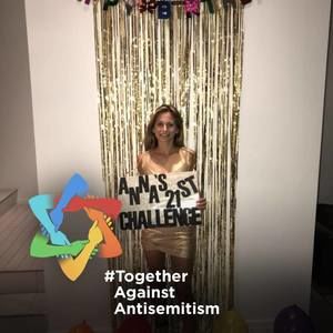 Meet your Posher, Anna